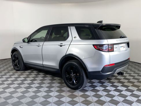Used 2020 Land Rover Discovery Sport S image 3