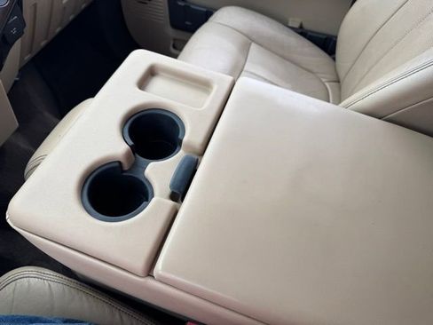 Used 2013 Ford F250 Lariat w/ Lariat Interior Pkg image 21