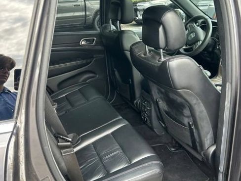 Used 2014 Jeep Grand Cherokee Limited w/ Trailer Tow Group IV AWD/4WD image 48