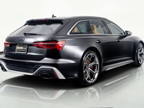 Used 2025 Audi RS 6 performance image 11