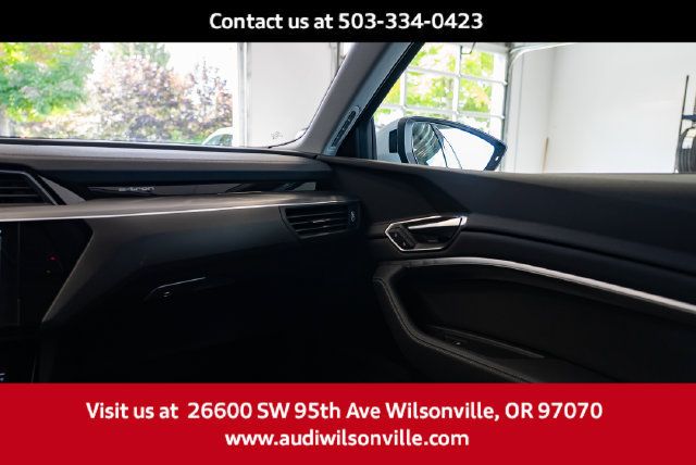 Used 2024 Audi Q8 e-tron Premium AWD/4WD image 10