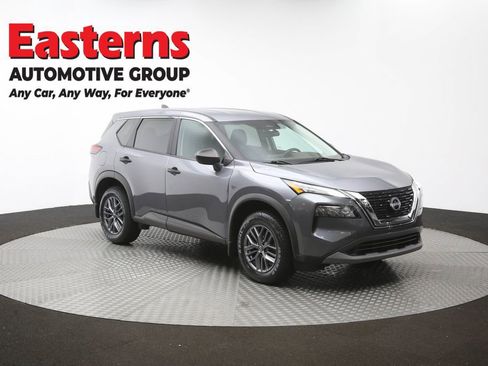 Used 2023 Nissan Rogue S AWD/4WD image 49