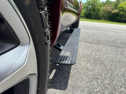 Used 2021 RAM 1500 Limited AWD/4WD image 17