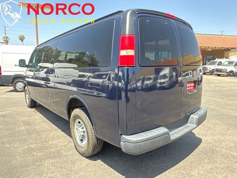 Used 2014 Chevrolet Express 3500 LS image 9