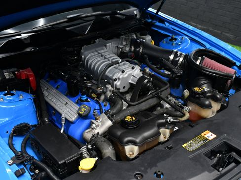 Used 2011 Ford Mustang Shelby GT500 w/ SVT Performance Pkg image 13