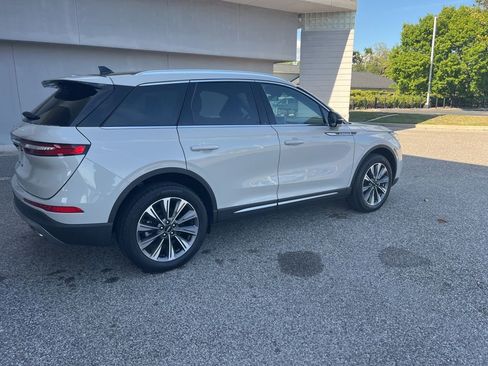 Used 2022 Lincoln Corsair Reserve w/ Elements Package image 3