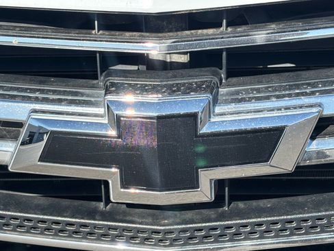 Used 2019 Chevrolet Traverse LT w/ LT Premium Package FWD image 9