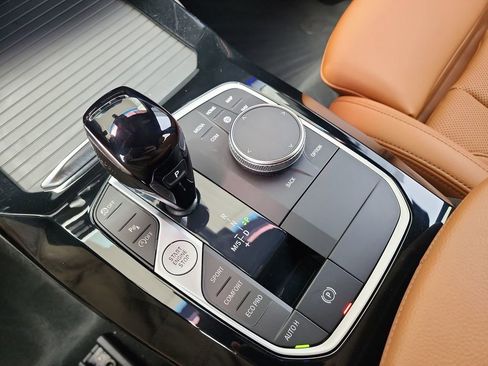 Used 2022 BMW X3 sDrive30i w/ M Sport Package 2 RWD image 29