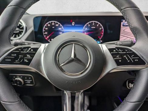 Certified 2025 Mercedes-Benz GLA 250 image 14