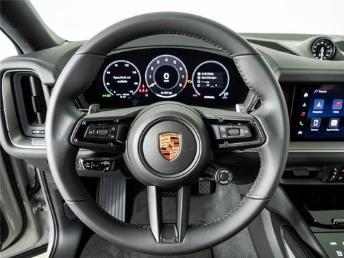New 2026 Porsche Cayenne Coupe AWD/4WD image 9