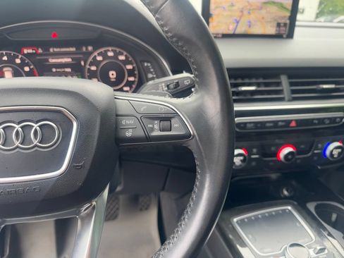 Used 2018 Audi Q7 3.0T Premium Plus AWD/4WD image 16