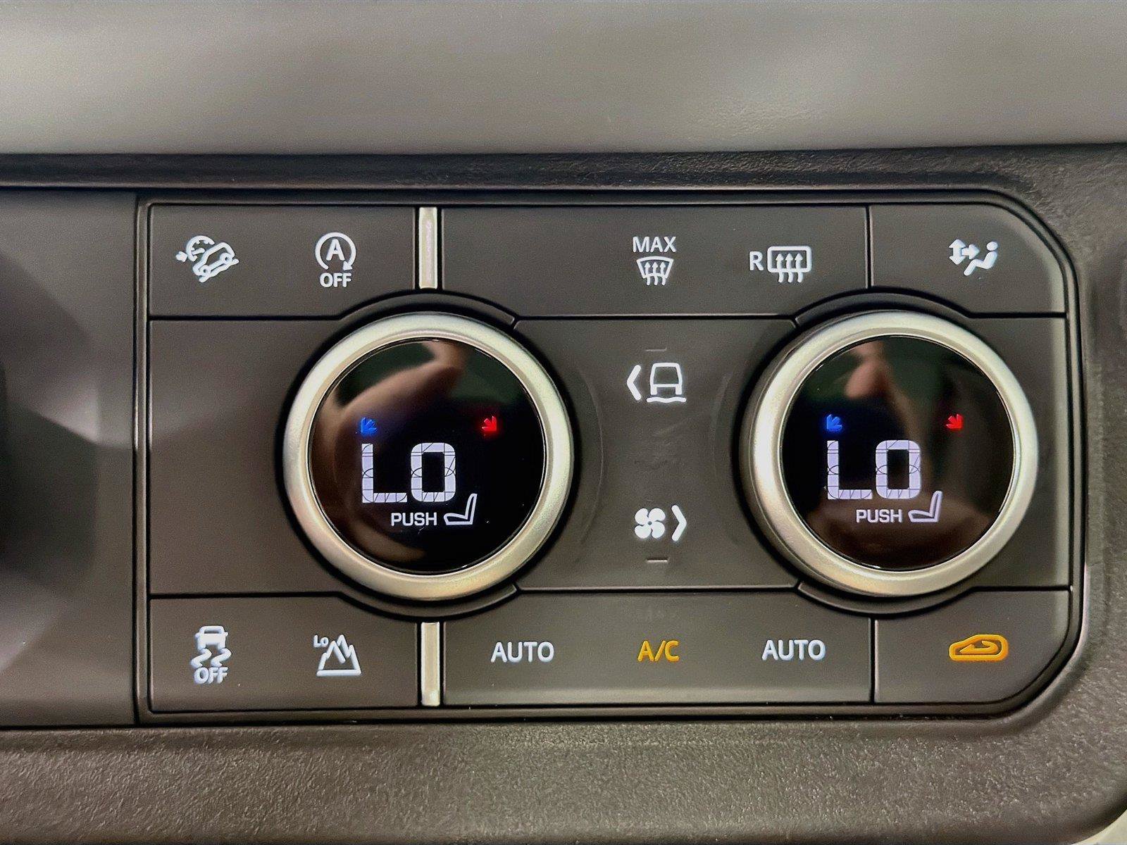Certified 2023 Land Rover Defender 110 S AWD/4WD image 15