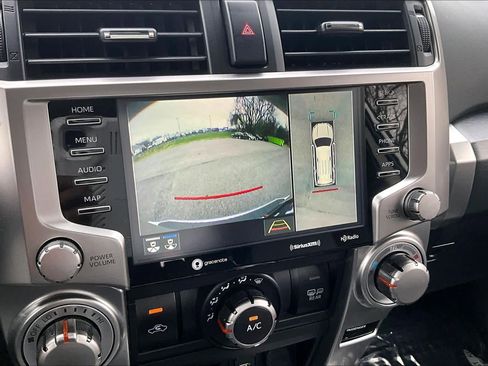 Used 2022 Toyota 4Runner SR5 Premium w/ Moonroof Package image 27