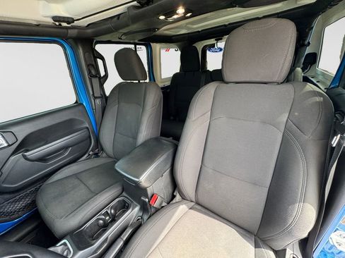 Used 2022 Jeep Wrangler Unlimited Sport AWD/4WD image 19