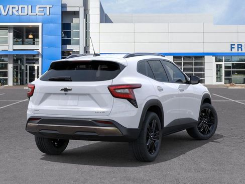 New 2026 Chevrolet Trax ACTIV image 4