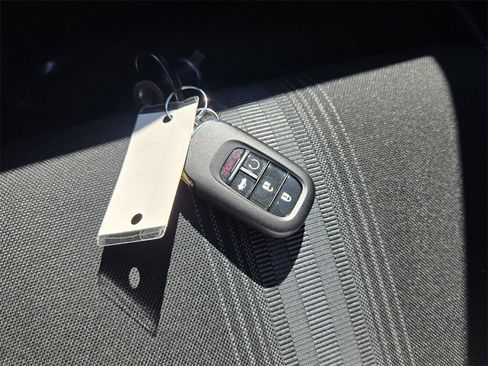 Certified 2025 Honda Civic Sport image 19