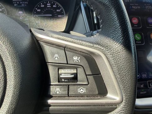 Used 2021 Subaru Outback Premium image 16