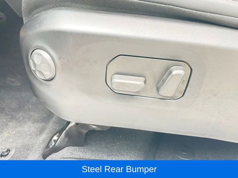 Used 2026 Jeep Wrangler Unlimited Rubicon AWD/4WD image 15