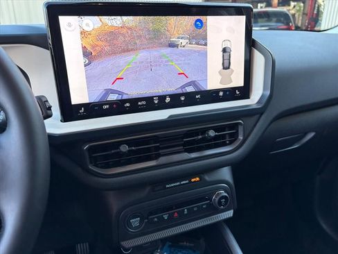 New 2025 Ford Bronco Sport Heritage w/ Convenience Package image 7