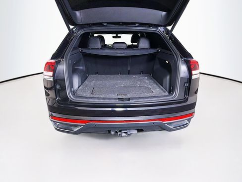 Used 2023 Volkswagen Atlas Cross Sport SE AWD/4WD image 27