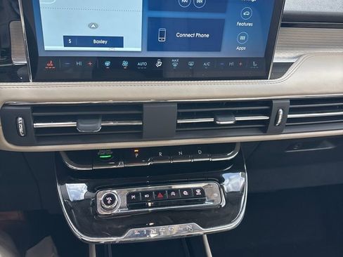 Used 2025 Lincoln Corsair FWD w/ Equipment Group 101A image 2