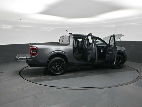 New 2026 Ford Maverick Lariat w/ Black Appearance Package image 39