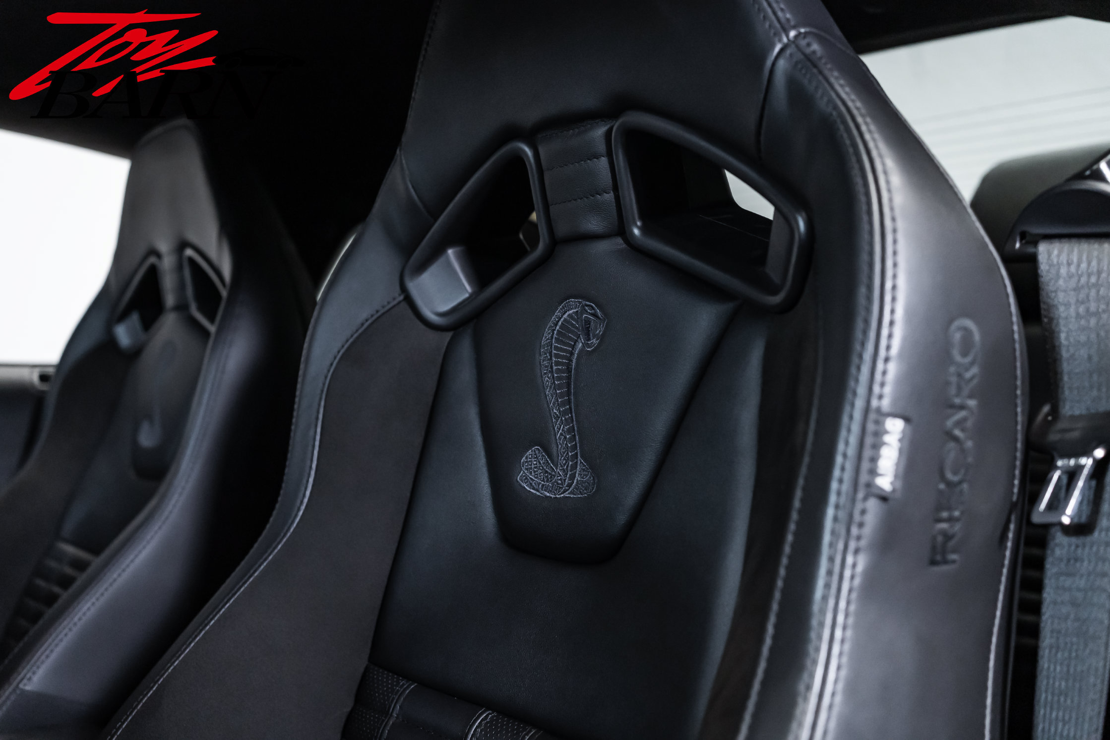 Used 2013 Ford Mustang Shelby GT500 RWD image 20