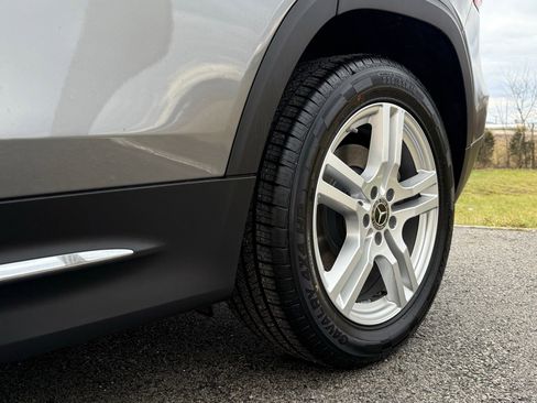 Used 2020 Mercedes-Benz GLB 250 GLB 250 image 12