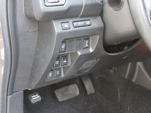 Used 2024 Nissan Frontier PRO-4X w/ Pro Premium Package image 24