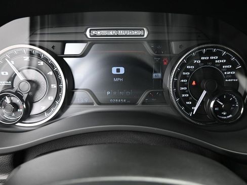 Used 2021 RAM 2500 Power Wagon image 14