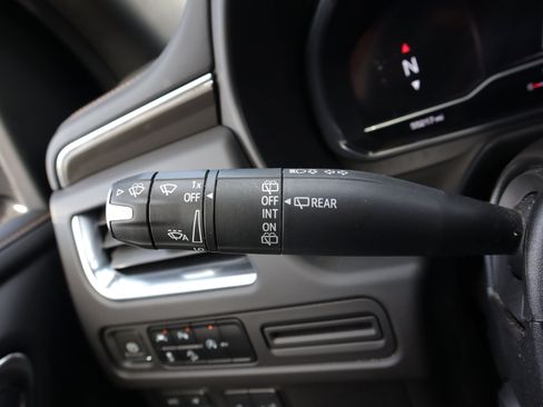 Used 2023 GMC Yukon AT4 image 24