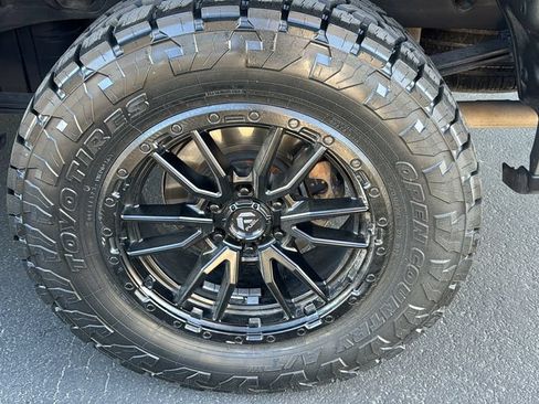Used 2020 Chevrolet Silverado 1500 LT Trail Boss AWD/4WD image 10
