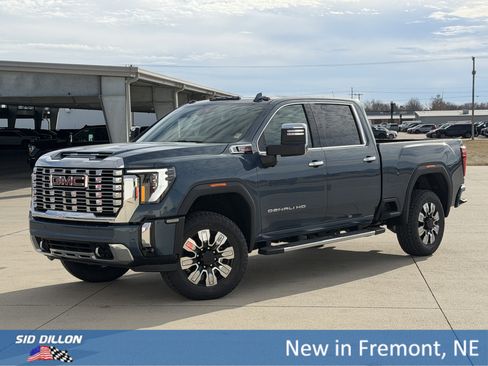 New 2026 GMC Sierra 3500 Denali w/ Denali Reserve Package image 1