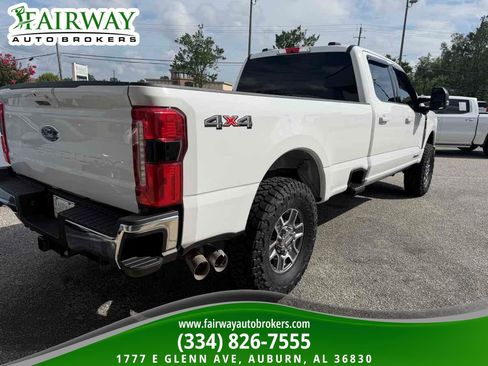 Used 2025 Ford F250 Lariat AWD/4WD image 7
