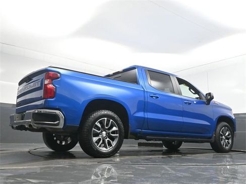 Used 2022 Chevrolet Silverado 1500 LT image 32