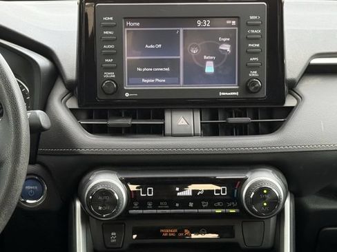 Used 2022 Toyota RAV4 XLE w/ Convenience Package AWD/4WD image 18