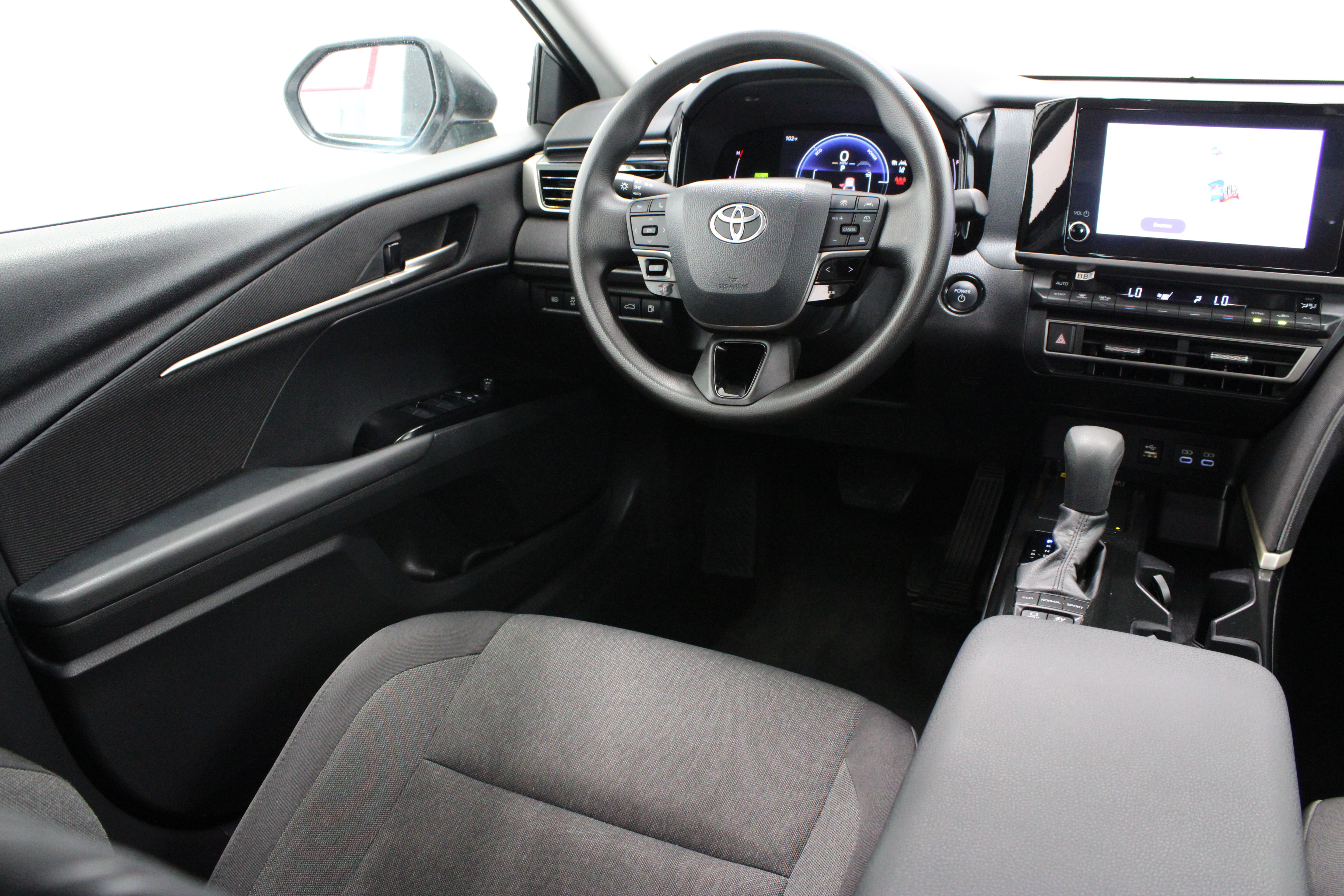 Certified 2026 Toyota Camry LE FWD image 28