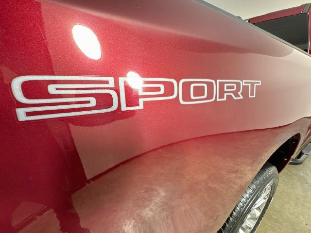 Used 2023 RAM 1500 Laramie AWD/4WD image 40