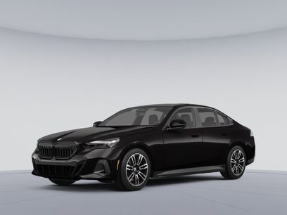 New 2025 BMW 530i xDrive w/ Premium Package