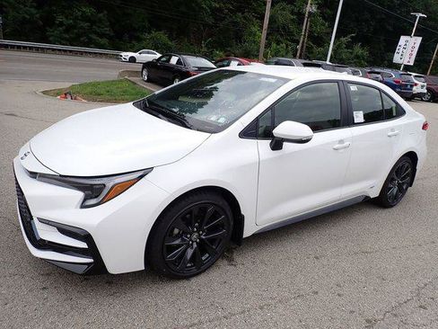 Certified 2026 Toyota Corolla Hybrid AWD Sedan image 8