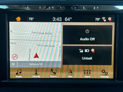 Used 2017 Lincoln Continental Reserve w/ Luxury Package image 41