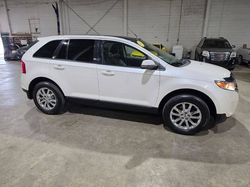 Used 2013 Ford Edge SEL AWD/4WD image 16