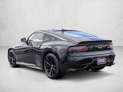 Used 2023 Nissan Z w/ Floor Mat Package (L93) RWD image 8