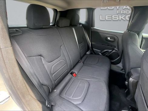 Used 2020 Jeep Renegade Latitude w/ Cold Weather Group AWD/4WD image 25