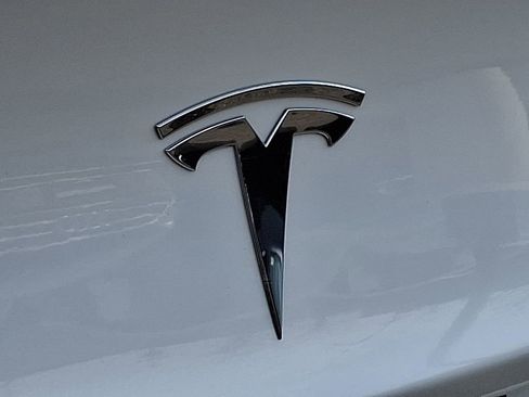 Used 2021 Tesla Model 3 Standard Range Plus image 30