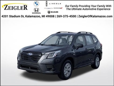 Used 2023 Subaru Forester AWD/4WD image 1