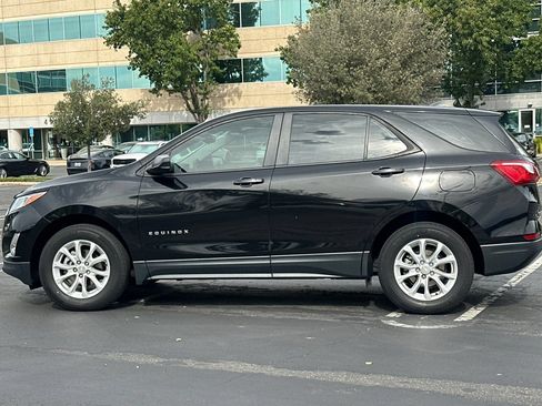 Used 2020 Chevrolet Equinox LS FWD image 7