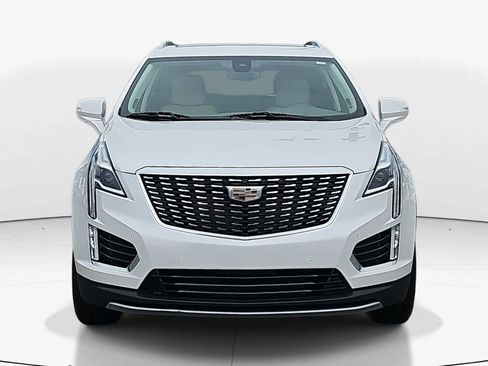 Used 2020 Cadillac XT5 Premium Luxury w/ LPO, Floor Liner Package image 11