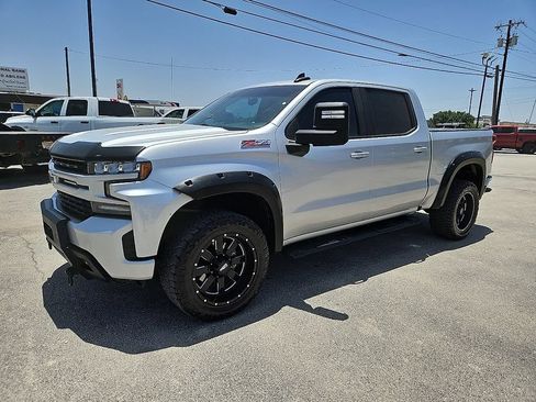 Used 2019 Chevrolet Silverado 1500 RST w/ All-Star Edition AWD/4WD image 2