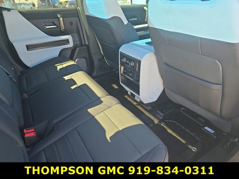New 2025 GMC Hummer EV 3X image 12